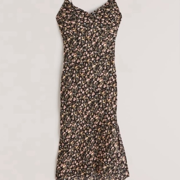 Abercrombie & Fitch Dresses & Skirts - Abercrombie & Fitch Midi Dress